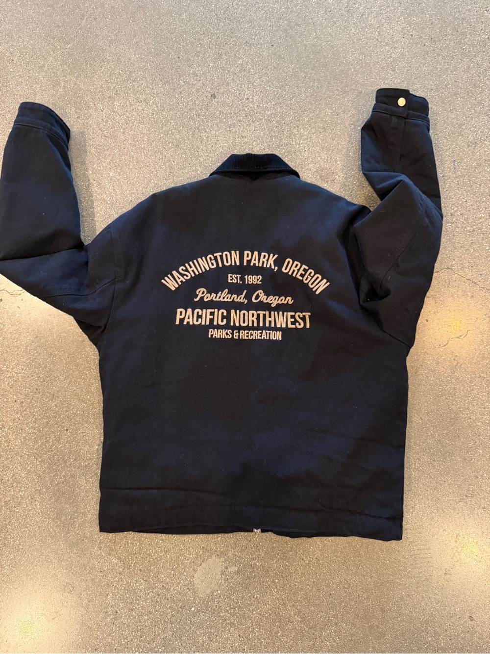 Abercrombie & Fitch Men's Black Zip-Up Bomber Jacket with Corduroy Collar - Picture 2 of 3